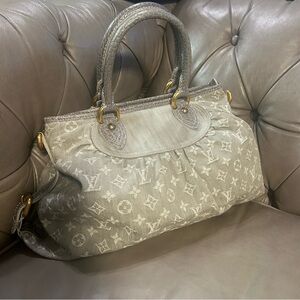 Louis Vuitton LV Neo Cabby MM Gray Denim Bag Top Handle Bag can be Crossbody